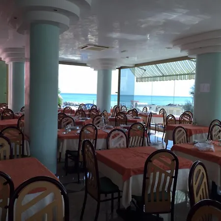 Hotel Medusa 3*